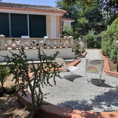 Villetta Dei Fiori, Vicino Spiaggia Di Punta Pizzo กัลลีโปลี ภายนอก รูปภาพ