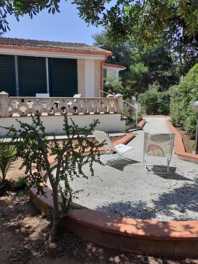Villetta Dei Fiori, Vicino Spiaggia Di Punta Pizzo กัลลีโปลี ภายนอก รูปภาพ
